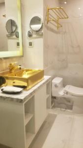 BIG PROMO-Wydham Danang Golden Bay Apartments-Bay,Firework,Mountain View