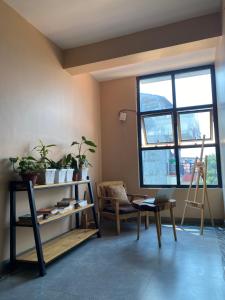 Paramount Apartment & Rooms