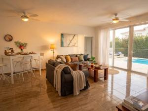 Cozy 2BR Villa in Ocean Village