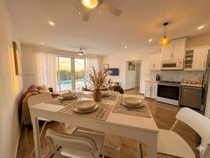 Cozy 2BR Villa in Ocean Village