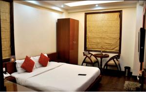 Daanish Residency In Karol Bagh