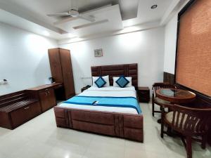 Daanish Residency In Karol Bagh