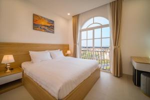 Sunset Story Hotel