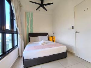 Meridin Sovo 2Pax Couple Room 2 W Co-Living By STAY