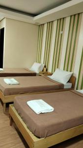 One Ventures Place - Budget Hotel and Dorm in Manila