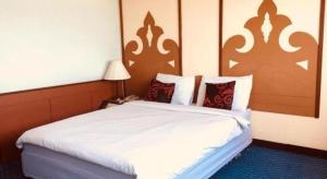 OYO 441 Grand Thara Hotel