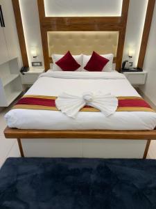 The Hotel Art 8