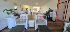 허비 베이 Sea & Park View Private Large newly renovated Apartment 싱글룸 로비