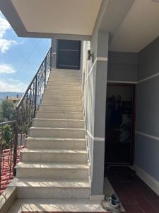 Villa 24 maj cole vlore