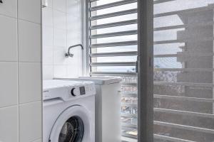 Sapphire Scape Assomada Madeira by GRM