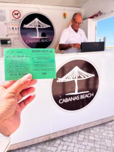 Cabanas Apartment Private Pool & Free Parking 5 min drive to beach