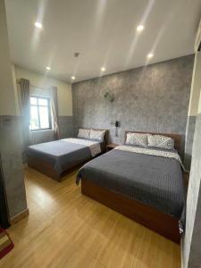 PQ Luxury Hotel