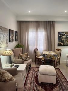 Somerset WestStay 3