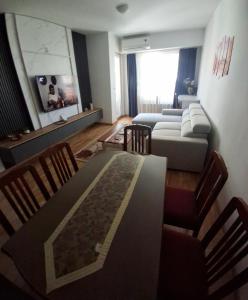 2 BEDRROOMS -Cozy Skopje Retreat