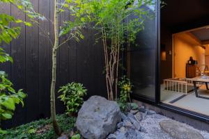 TsuruINN 6 min Tengachaya, Direct to KIX wafui