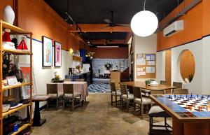 Blu Dock Restel Bangkok