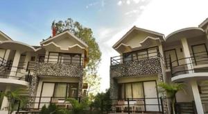 Pratiksha River Retreat