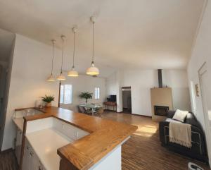 Akistay Guest House - Caparica