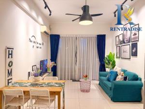 Danga Bay Country Garden by RR JBcity