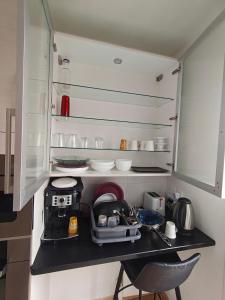 10min Paris F3 -2 bedroom- tout equipe, calme
