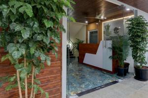 Townhouse The Cinco Bliss near IKEA, WELLS FORGO, KIMS, CARE Hospitals