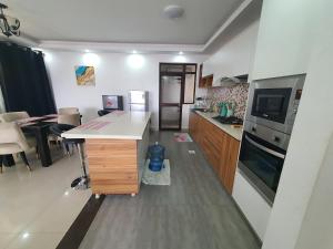 Cherrywood Apartments by Jamsi Stays