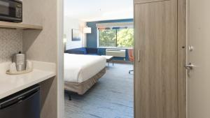 Holiday Inn Express Bellingham by IHG