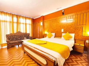 Sarovar Drishay Hotel Ankur Premium Palace Near Mall Road Nainital