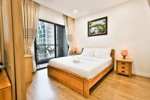 Republic Plaza Saigon Airport Apartment
