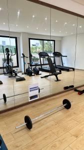 Lovely Apartment With Pool & Gym