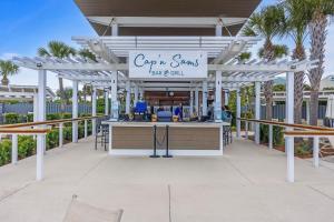 PW13103: 13103 Pelican Watch