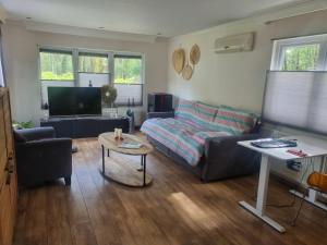 Chalet bij bos en meer in Zeeland Noord Brabant