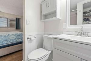 Oceanfront Condo, Steps to the Beach