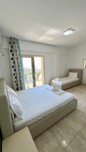 Dhermi Light Rooms