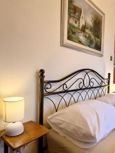Enam Room