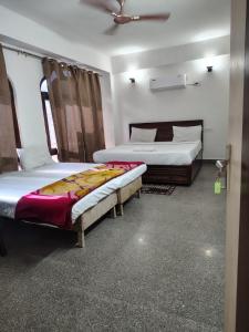 Hotel king palace family stay