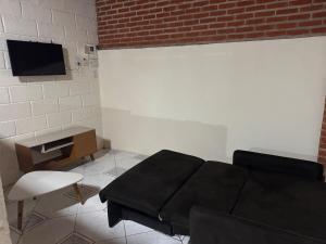 Casa de campo ibiúna com 3 suítes sendo chalés individuais