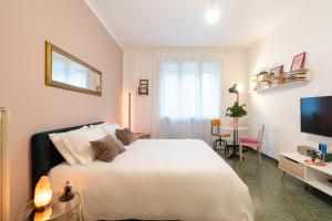 Green Marble - Vatican Apartment