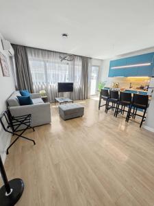 Estia Premium Apartments - Valouritou 25 Big Balcony