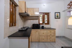 Earnest Home
