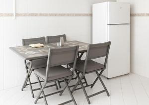 Gueliz Spacious Apartment with Pool & Garden Free Parking WiFi