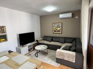 LoAr Central Apartment