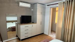 LoAr Central Apartment