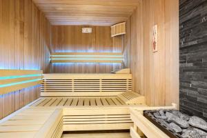 Holiday Relax & Spa