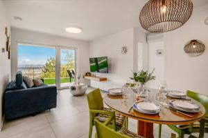 Apartment La Lita Panoramic Sea View Parking Self Checkin