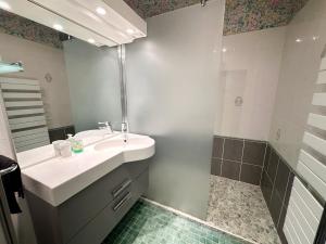 Appartement avec vue sur le chenal et locéan