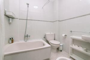 Confort en Arzúa Centro, Apt 3 by CABANA Rentals