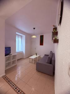 Comfortable 2-room of Montluçon