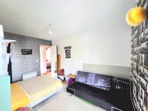 Fully equipped 4-bedroom house