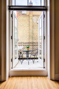 Bright Bloomsbury Studio near Russell Square